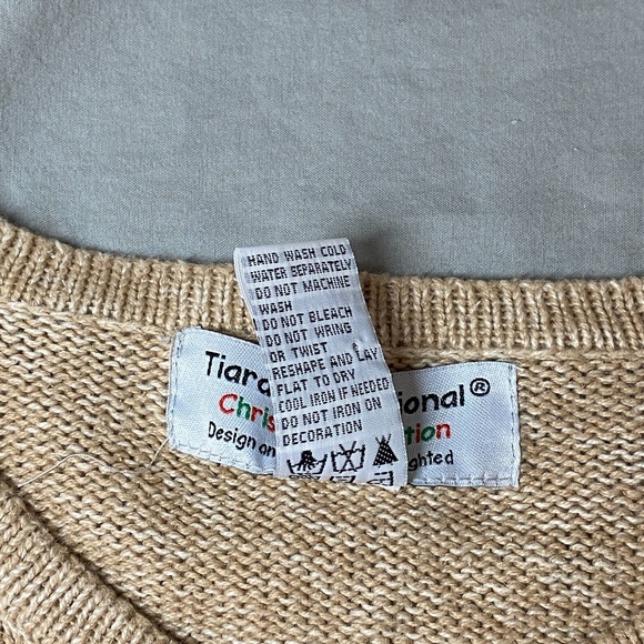 Women's Medium Tiara International Christmas Collection Sweater Snowman Cardigan - Picture 10 of 11